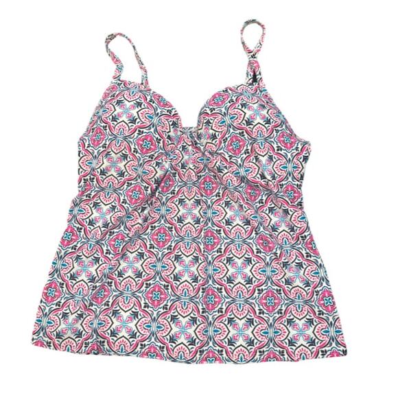Island Escape Other - Island Escape Valencia Underwire Tankini Top White Size 8